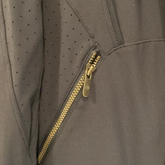Lululemon zip up - Picture 3 of 7